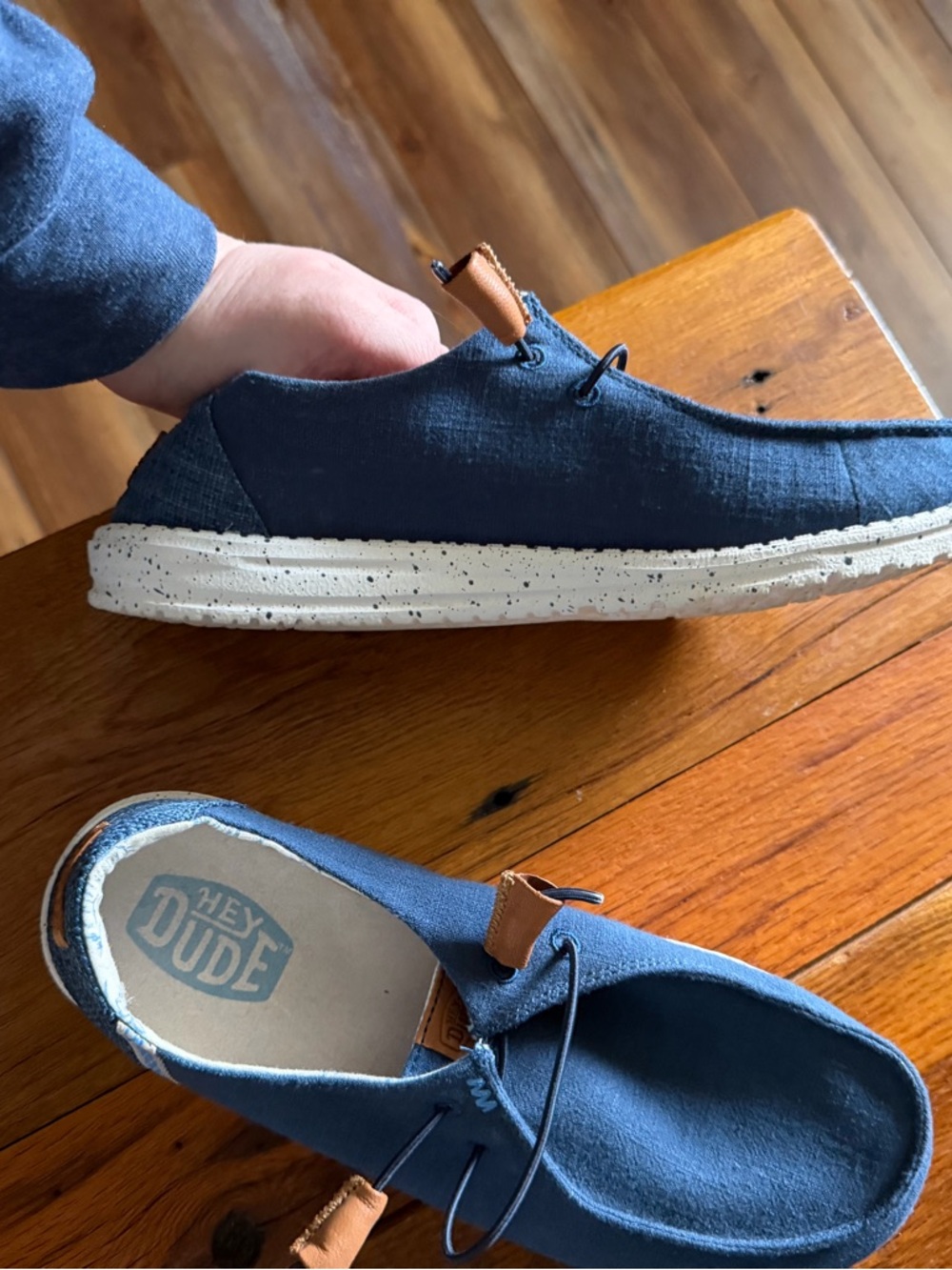 Women’s size 10 hey dudes worn once - Picture 6 of 6